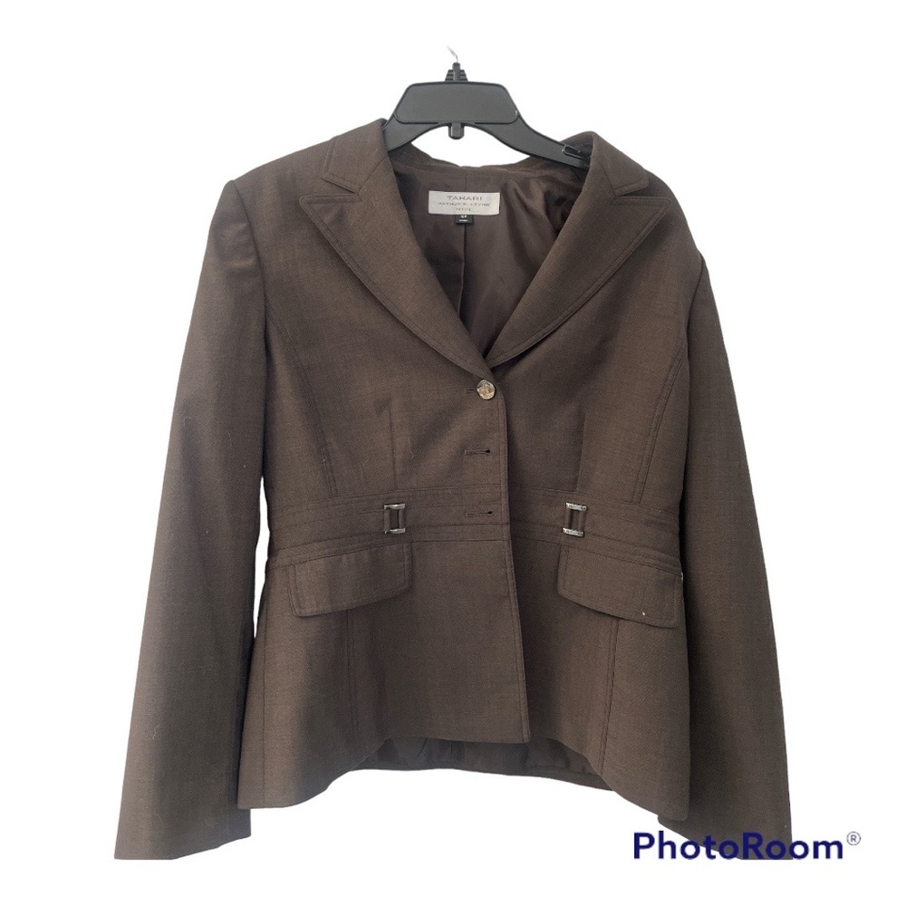 Size 10P jacket by Tahari